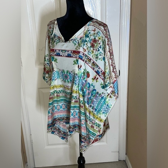 Johnny Was Poncho Blouse, Boho Pullover with Buttons, multi Large​​​​​​​​​​​ - Picture 3 of 11